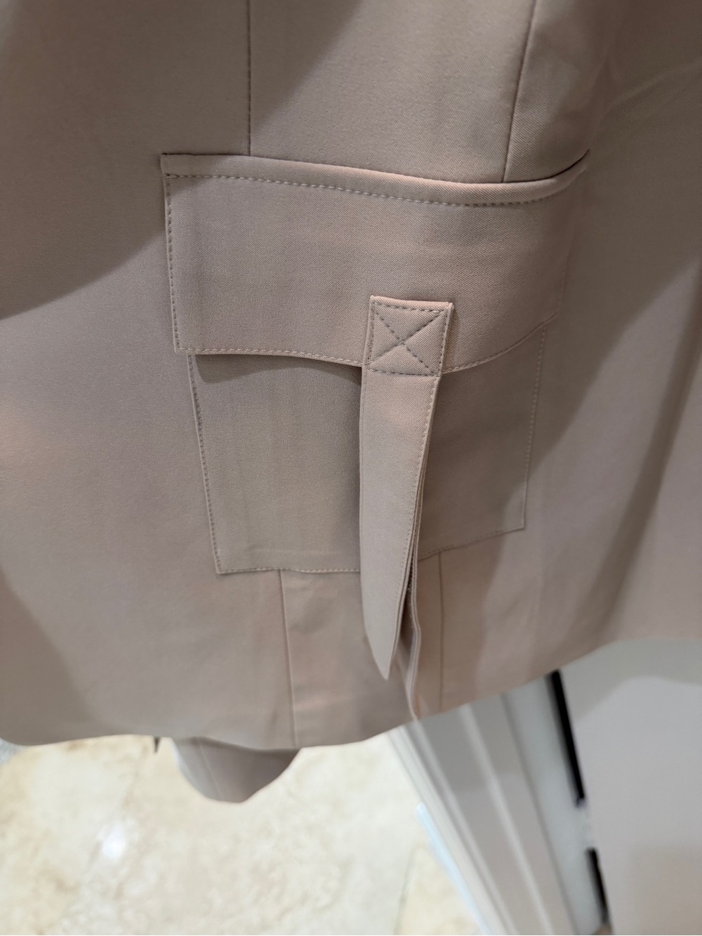 OVI Beige Blazer & Wide Leg Cargo Pants Matching Set-Large - Picture 4 of 7